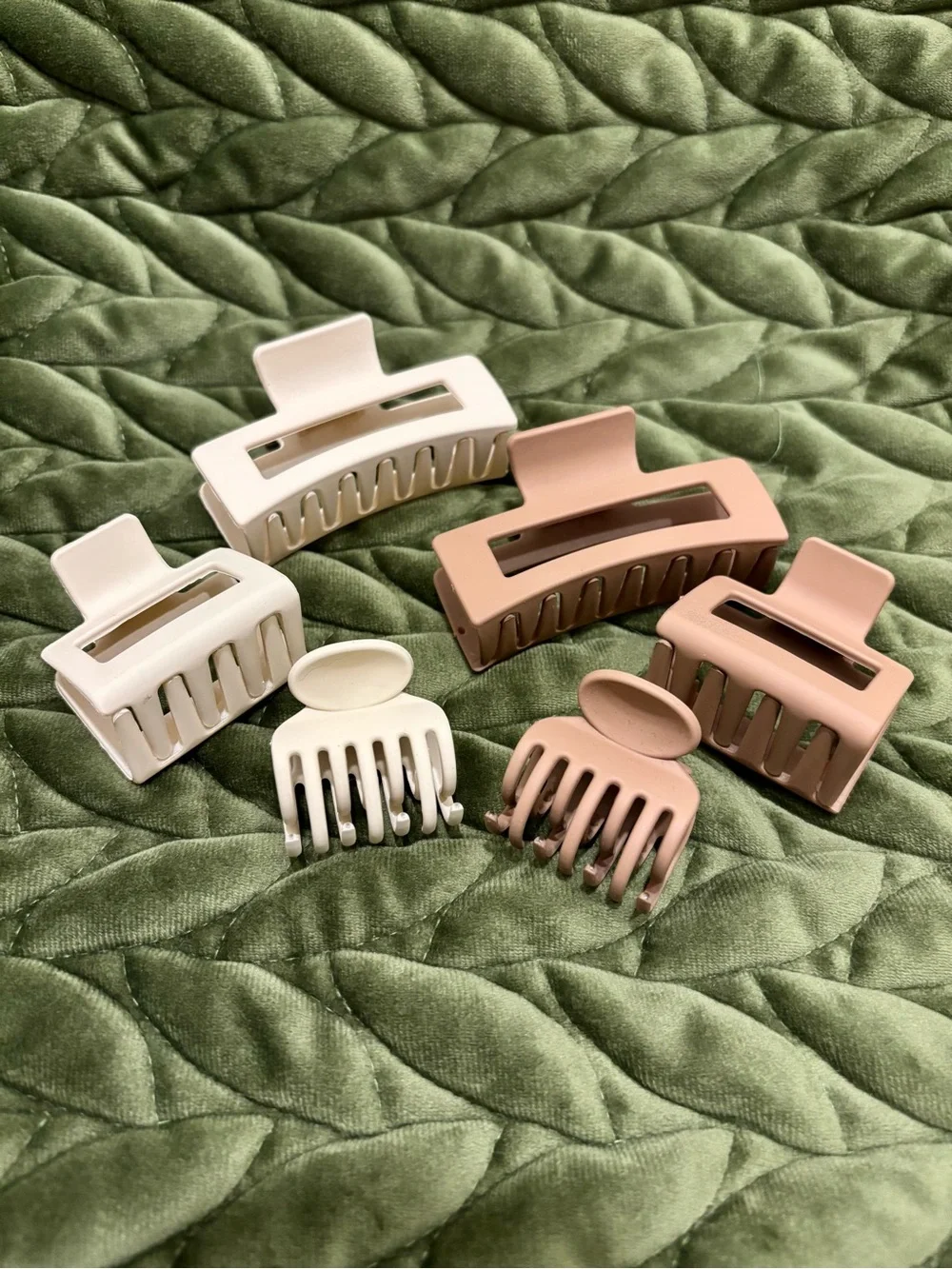 N/A set plastic